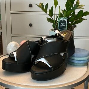 Clarks Signature Manon Wish Wedge Sandal Black Leather